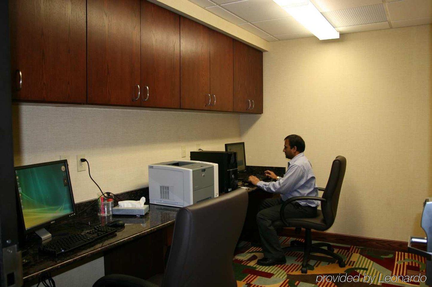 Hampton Inn & Suites Cleveland-Mentor Einrichtungen foto
